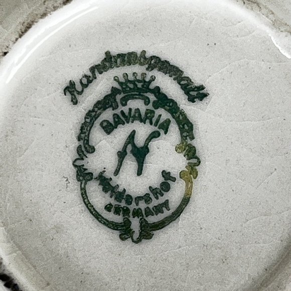 Garmisch Germany Ashtray Hand Painted Bavaria Ceramic Triangle Gold Trim Vintage - Picture 8 of 8